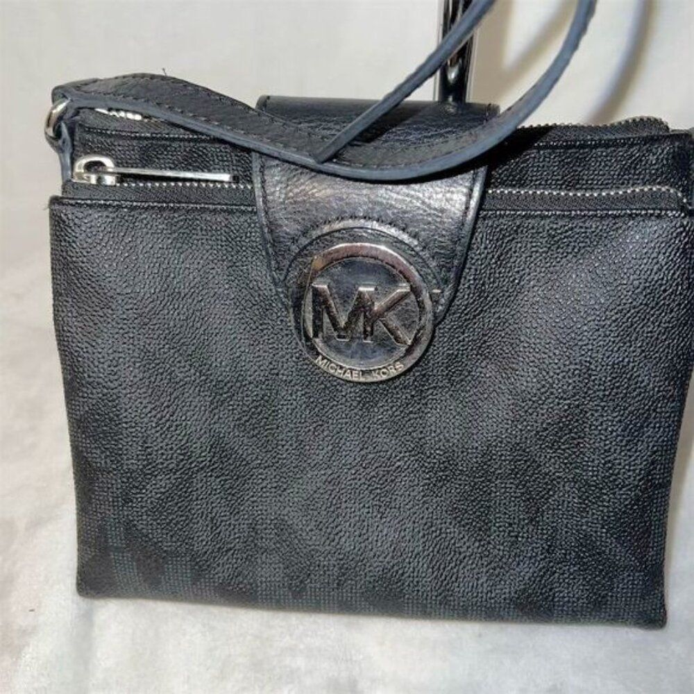 Michael Kors Fulton Crossbody Bag Black & Gray Signature Pebbled Leather